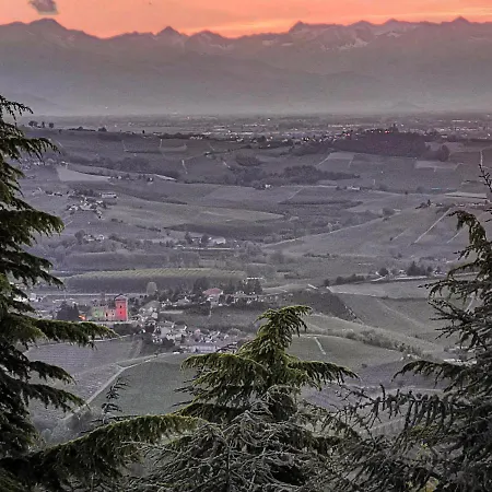 La Casa Verde Diano dʼAlba